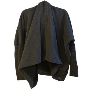 Lululemon It Makes Two Wrap